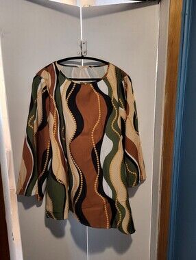 Wave-Stripe Tunic Top in Green, Brown and Black